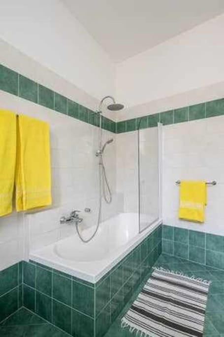 شقة بولونيا  في Casa Carlotti المظهر الخارجي الصورة